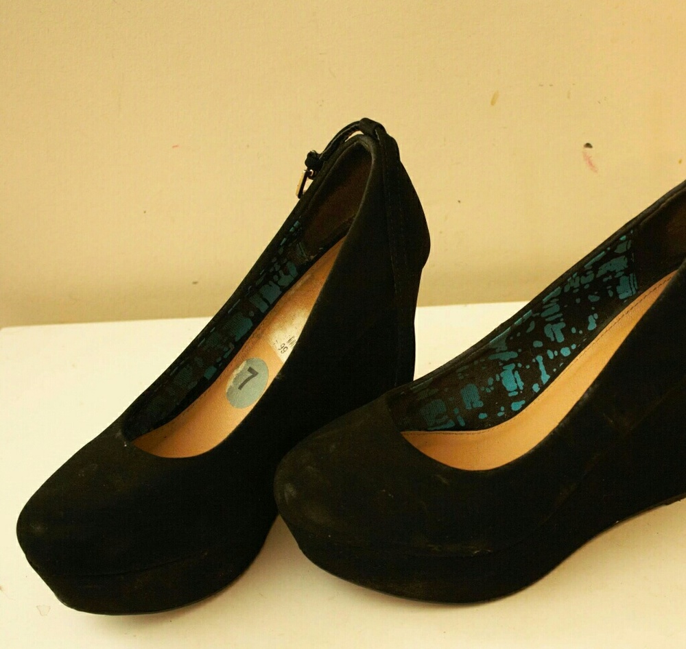 Wedge ankle strap heel
